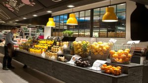 معرفی شغل آبمیوه فروشی: فرصتی برای کارآفرینی